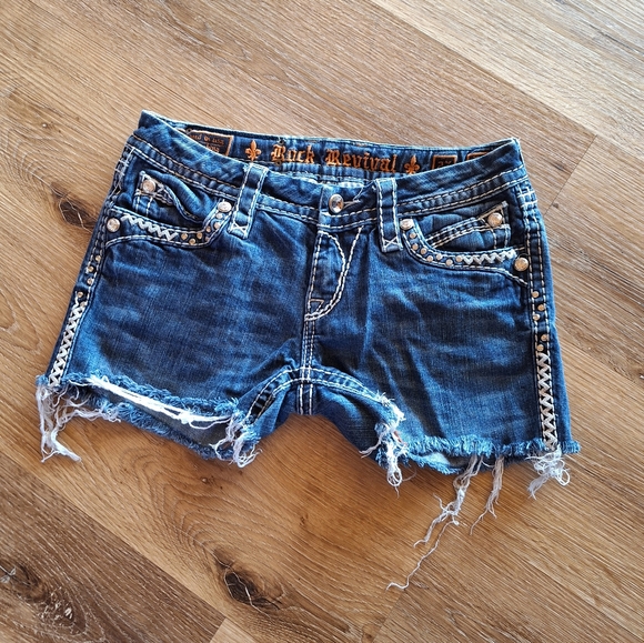 ☆Rock Revival Shorts☆ - Picture 4 of 11